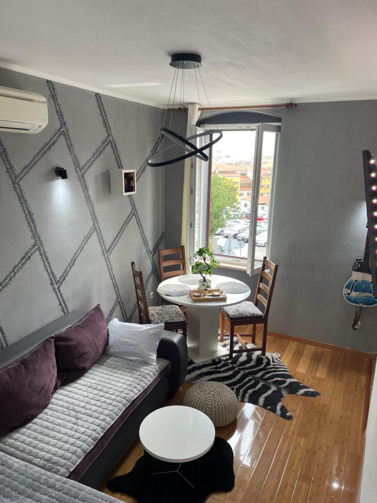Ena Apartment